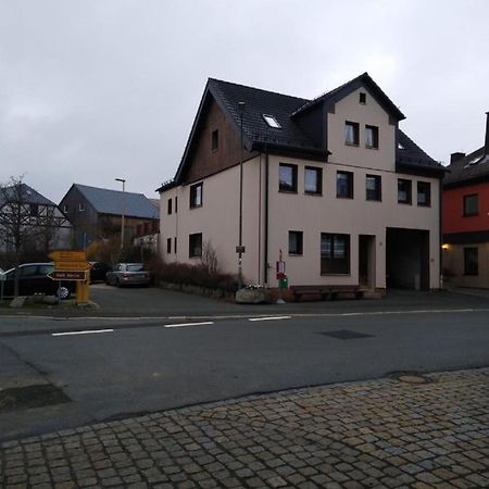 Ferienwohnung Am Marktplatz Sparneck Luaran gambar
